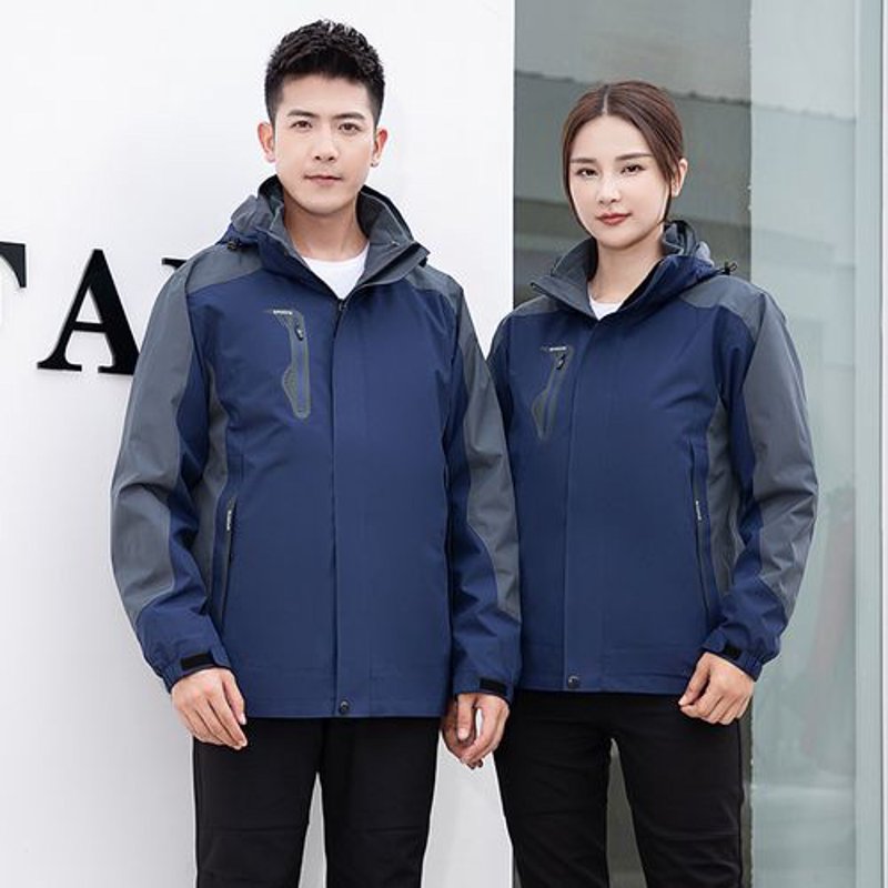 T恤定制：个性化的时尚选择