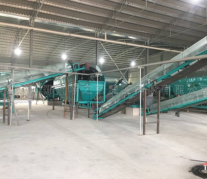 这些化肥将分批发往四川省成都市附近的双流火车站