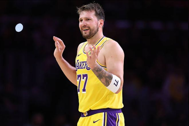 东契奇单场51分创生涯新高 湖人胜公牛升至西部