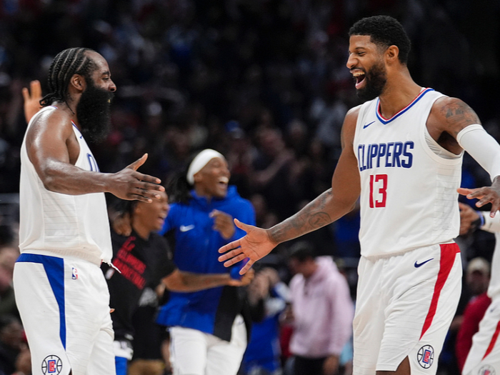 乔治禁赛复出率队冲击东部第五 面对哈登重逢对