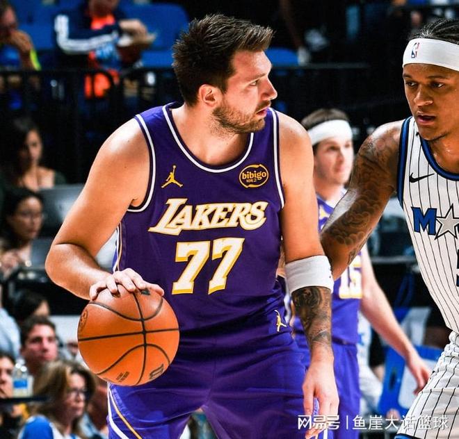 詹姆斯生涯1612场出手登顶历史第一 魔术险胜湖人
